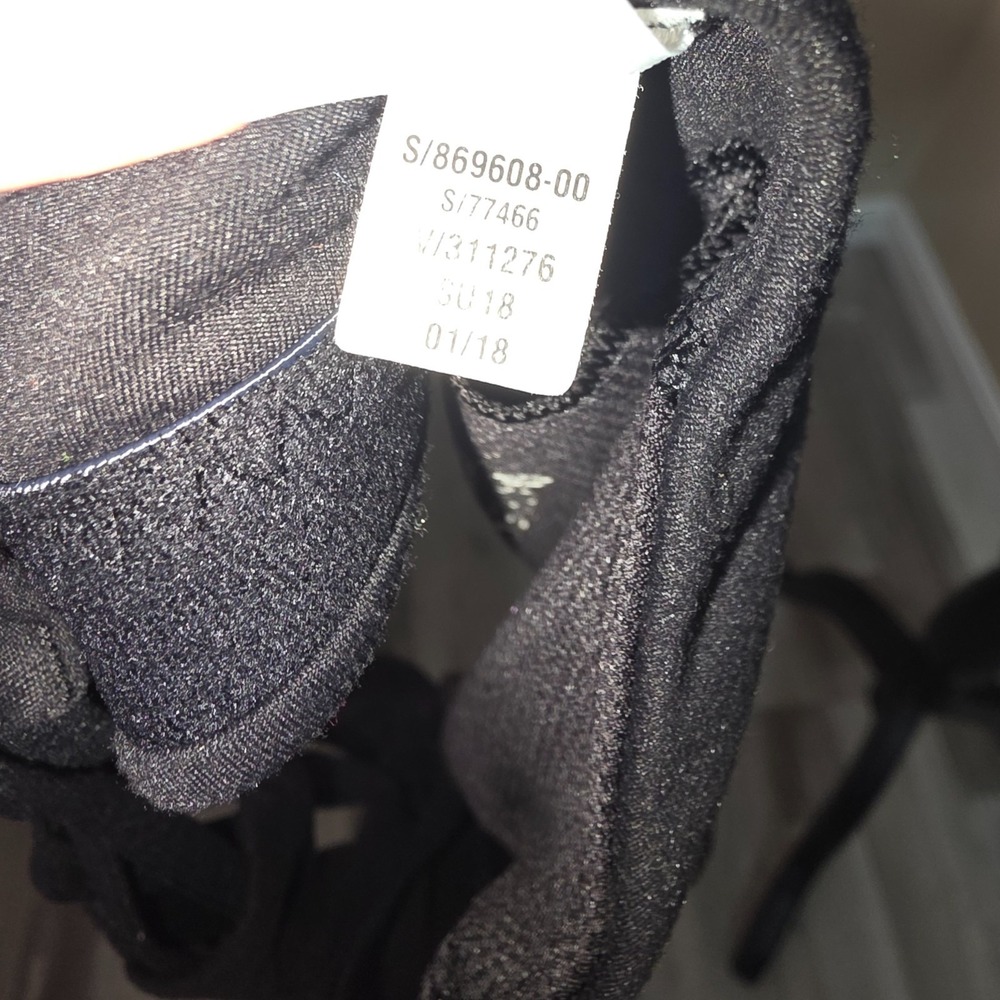 ATHLETA Strappy Go Lucky Sports Bra- Black-‎ Large Excellent PreOwned - Picture 5 of 6